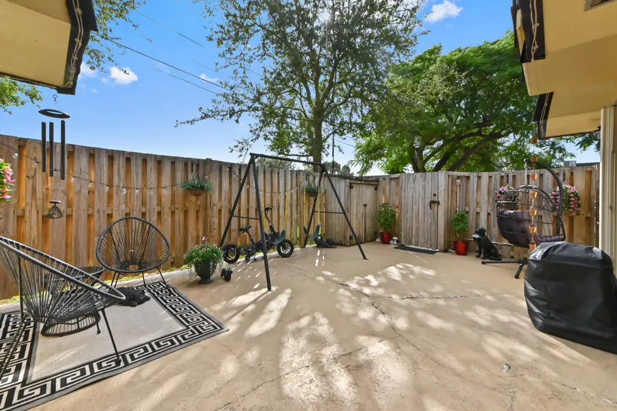 302 Woodland Road, Palm Springs, FL 33461 - #3