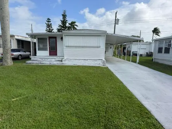 1950 SW 85th Terrace, Davie, FL 33324