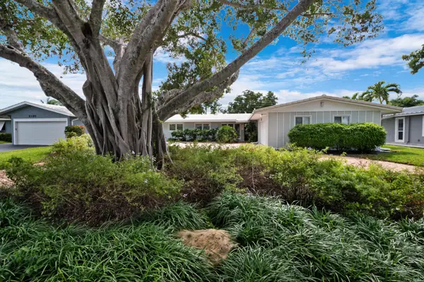 2110 NE 55th Street, Fort Lauderdale, FL 33308