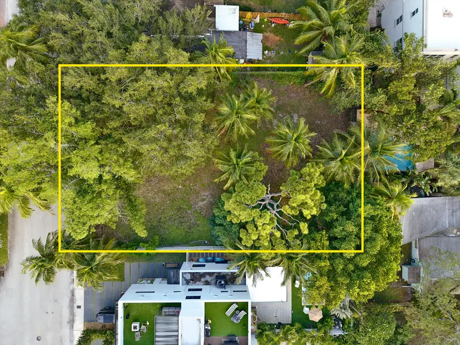 414 SW 7th Street, Fort Lauderdale, FL 33315 - #3