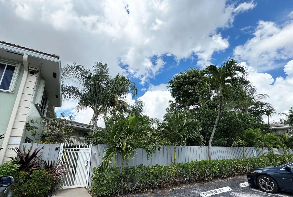 1423 Holly Heights Drive #13, Fort Lauderdale, FL 33304 - #1