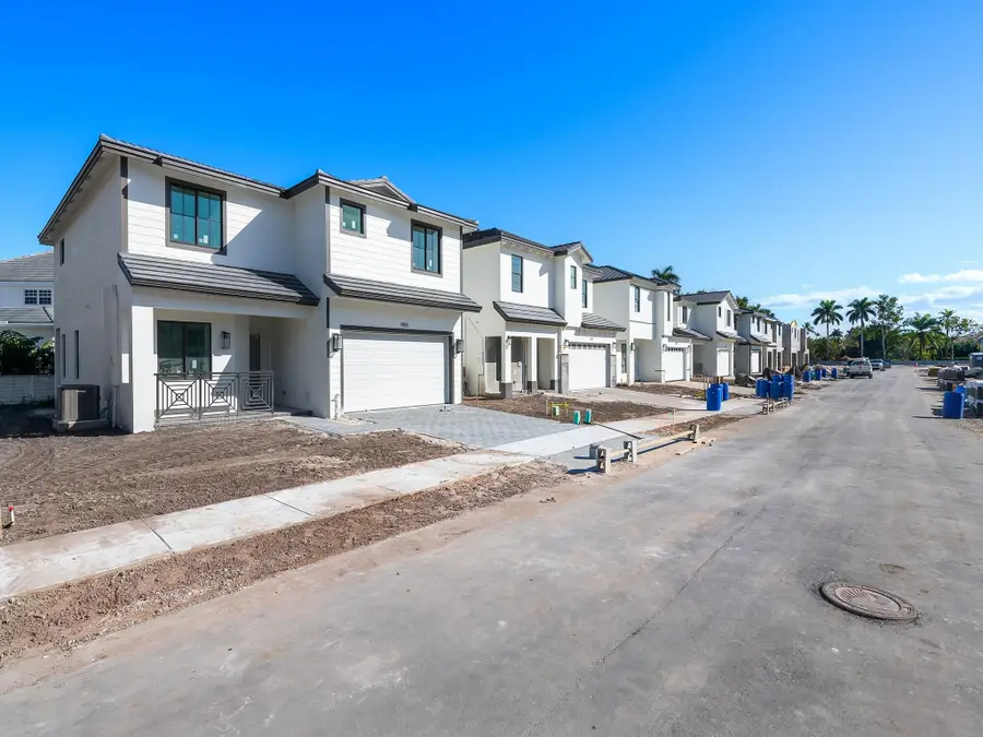 1453 SW 23rd Court, Fort Lauderdale, FL 33315 - #2