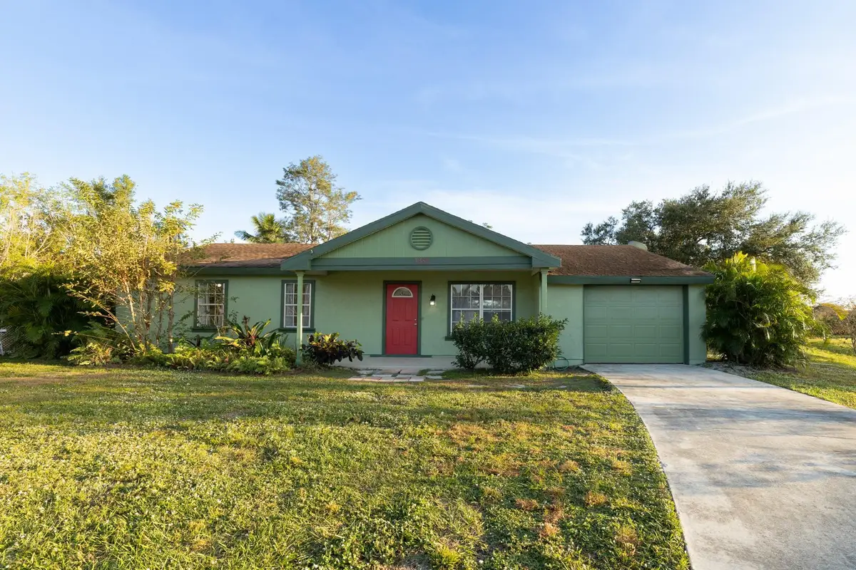1382 SE Vestridge Lane, Port Saint Lucie, FL 34952 - #1