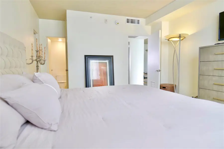 3000 S Ocean Drive #312, Hollywood, FL 33019 - #3