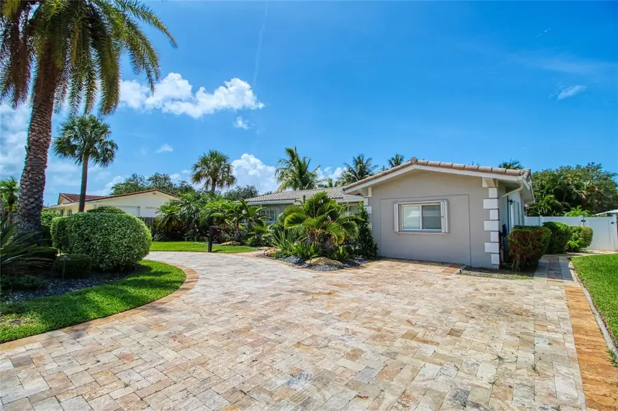 2080 NE 26th Street, Lighthouse Point, FL 33064 - #2
