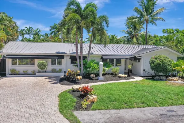2524 NE 26th Terrace, Fort Lauderdale, FL 33305