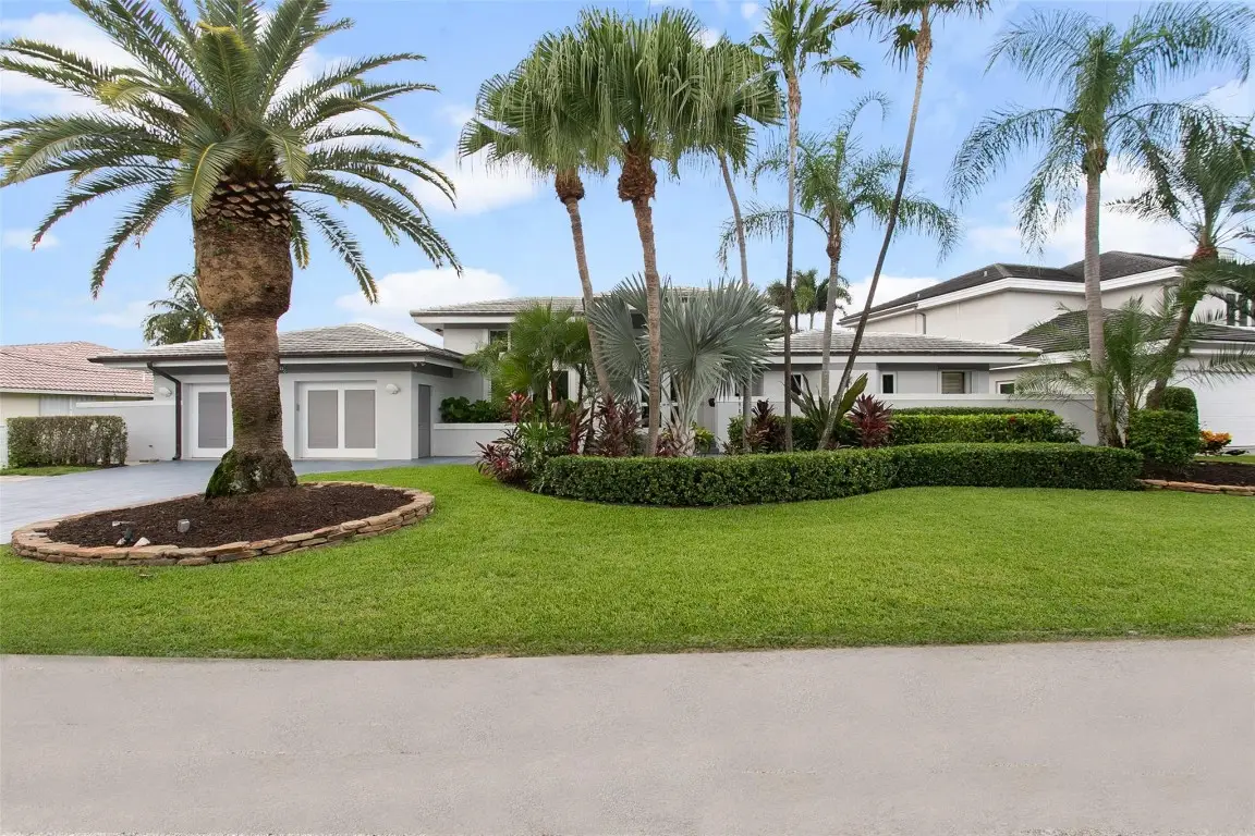 2365 NE 28th Street, Lighthouse Point, FL 33064 - #1