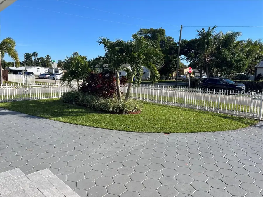 2503 Wiley Street, Hollywood, FL 33020 - #3