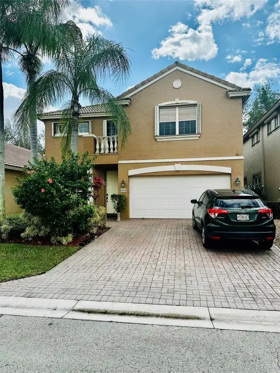 8564 Via Giardino, Boca Raton, FL 33433