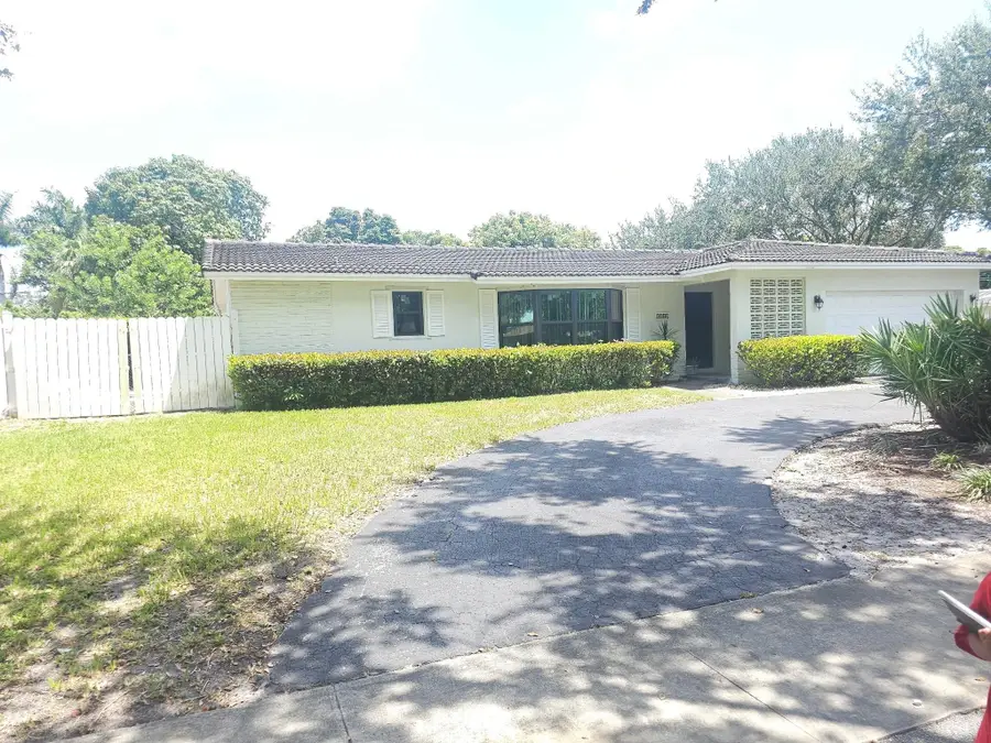 Address Withheld By Seller, Plantation, FL 33317 - #2
