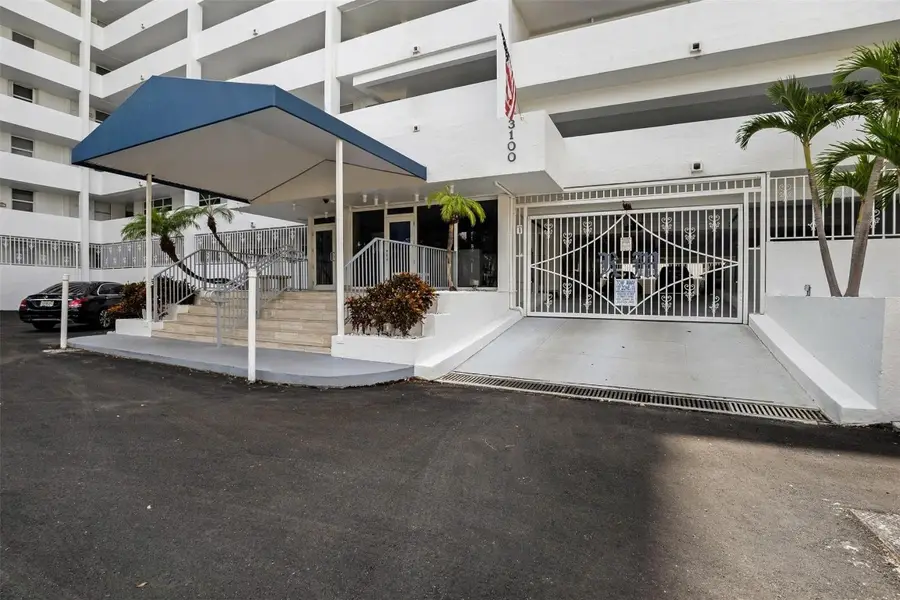 3100 NE 49th Street #PH05, Fort Lauderdale, FL 33308 - #3