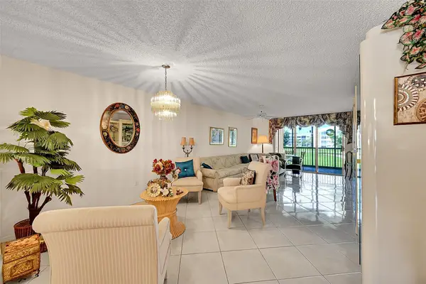 2541 N Nob Hill Road #206, Sunrise, FL 33322