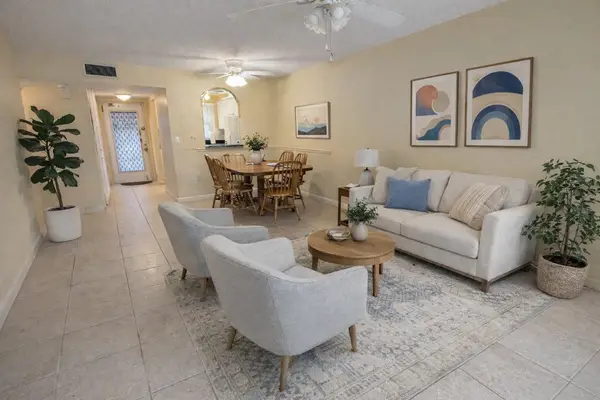 9261 Sunrise Lakes Boulevard #212, Sunrise, FL 33322