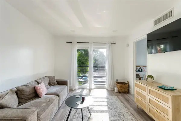 5310 NE 6th Avenue #C14, Oakland Park, FL 33334