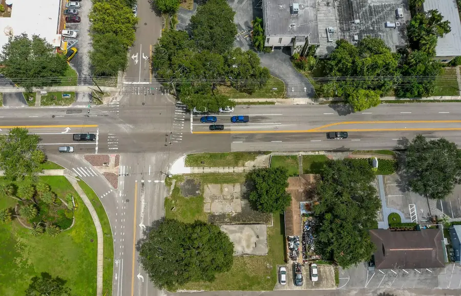 N 17th Street, Saint Petersburg, FL 33713 - #3