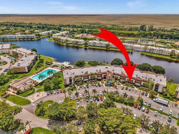 7449 Fairfax Drive #211, Tamarac, FL 33321