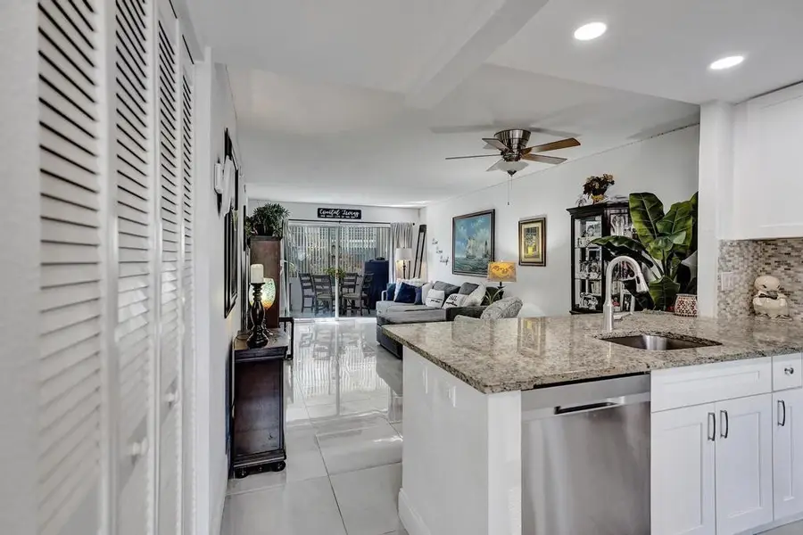 3060 Holiday Springs Boulevard #106, Margate, FL 33063 - #3