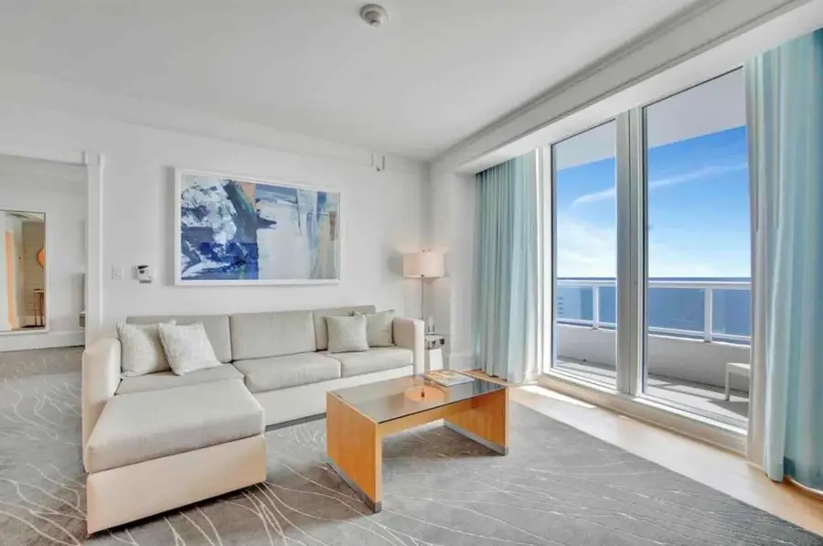 1 N Fort Lauderdale Beach Boulevard #1607, Fort Lauderdale, FL 33304 - #3