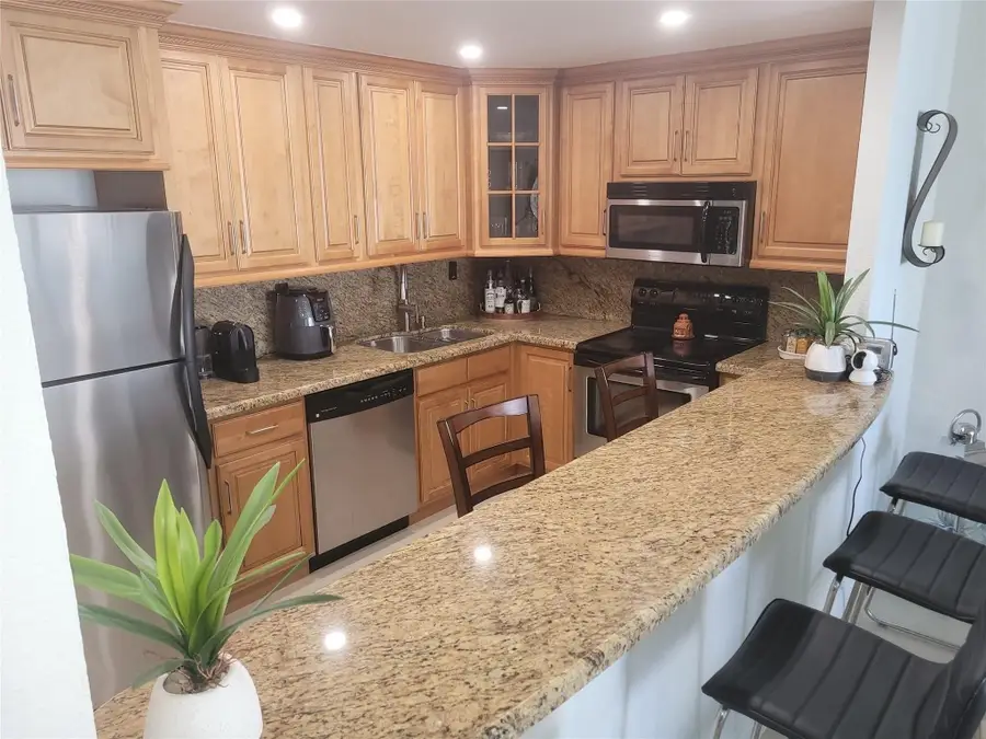 19370 Collins Avenue #809, Sunny Isles Beach, FL 33160 - #3