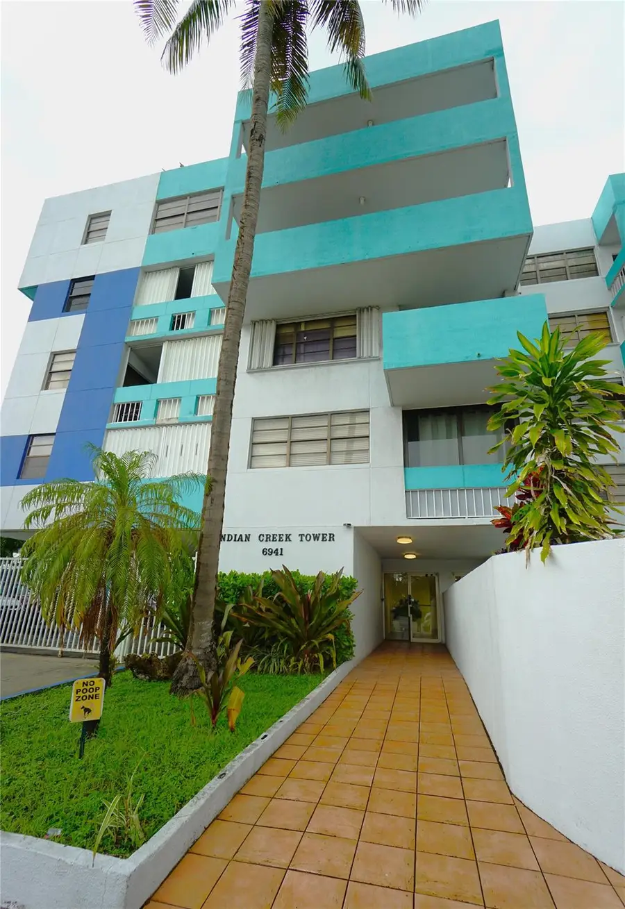 6941 Carlyle Avenue #4C, Miami Beach, FL 33141 - #3