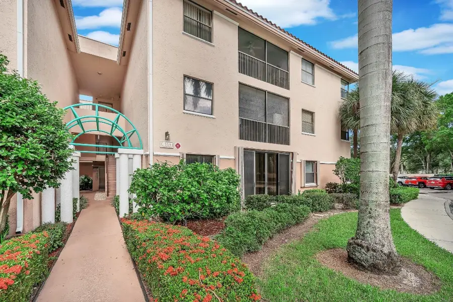 4111 Coral Tree Circle #324, Coconut Creek, FL 33073 - #3