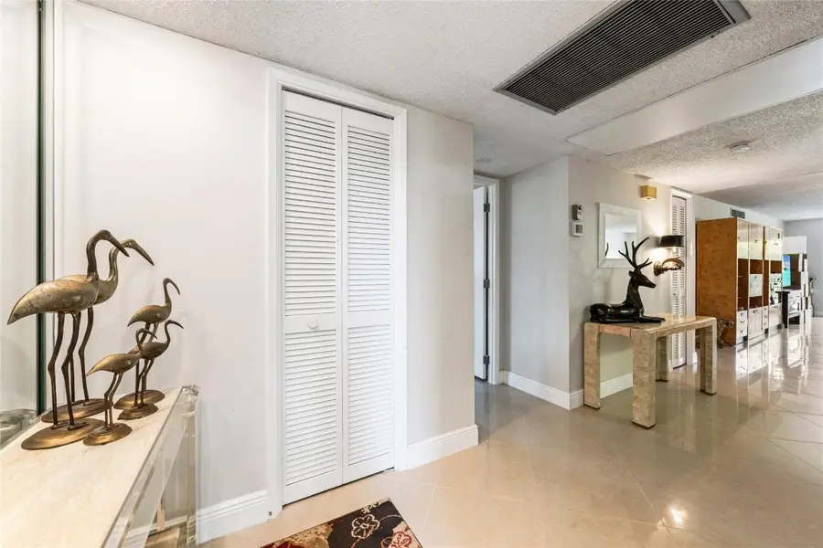 3960 Oaks Clubhouse Drive #312, Pompano Beach, FL 33069 - #3