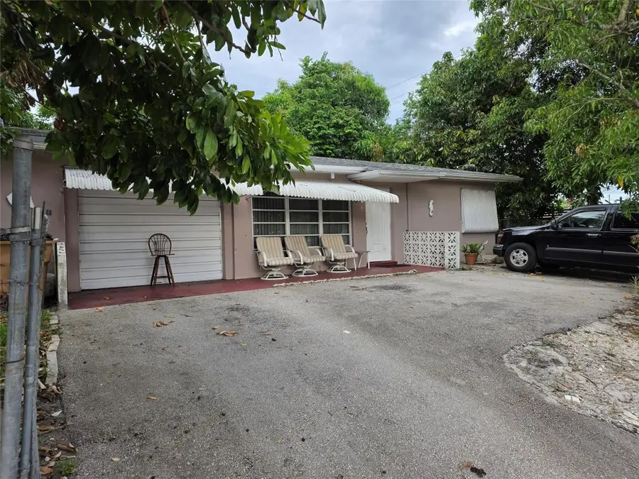 4410 NE 3rd Avenue, Deerfield Beach, FL 33064 - #2