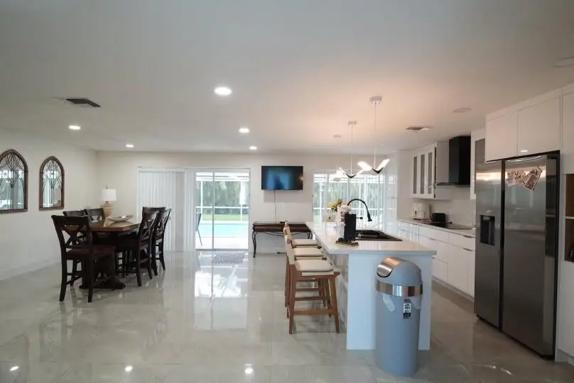 329 SE 47th, Cape Coral, FL 33904 - #2