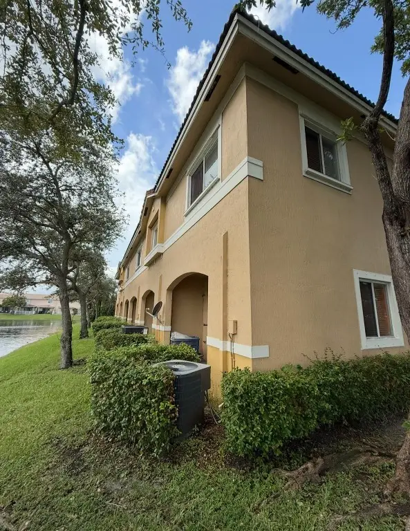 8800 Riverside Street, Tamarac, FL 33321 - #2