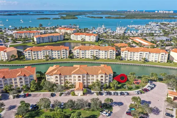 19 Harbour Isle Drive #306, Hutchinson Island, FL 34949