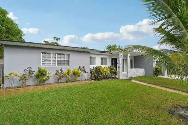 667 W Melrose Circle, Fort Lauderdale, FL 33312