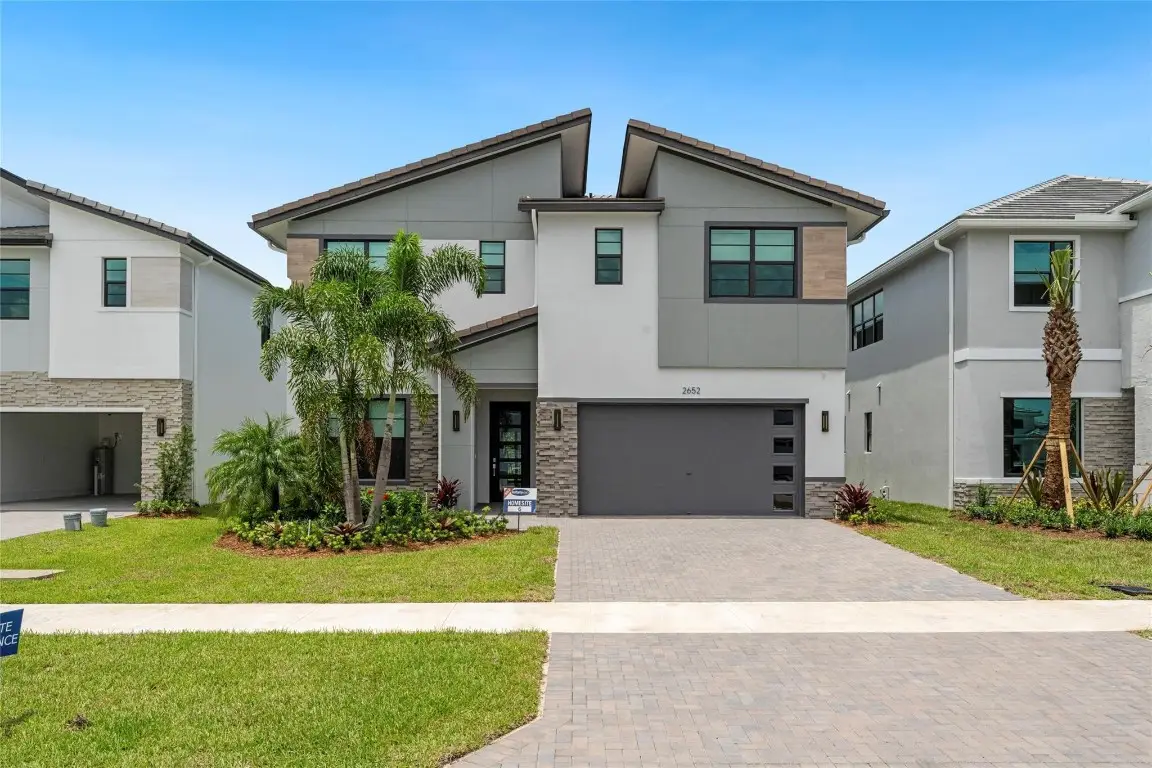 2652 NW 87th Terrace, Pembroke Pines, FL 33024 - #1