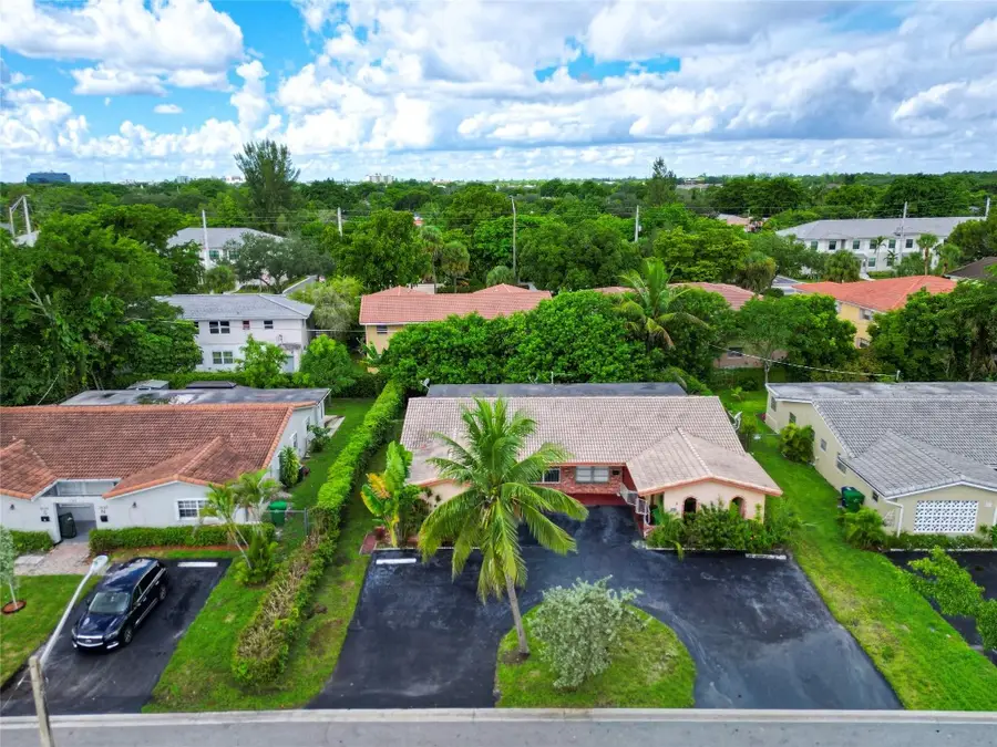 3660 NW 80th Avenue #A-b, Coral Springs, FL 33065 - #2