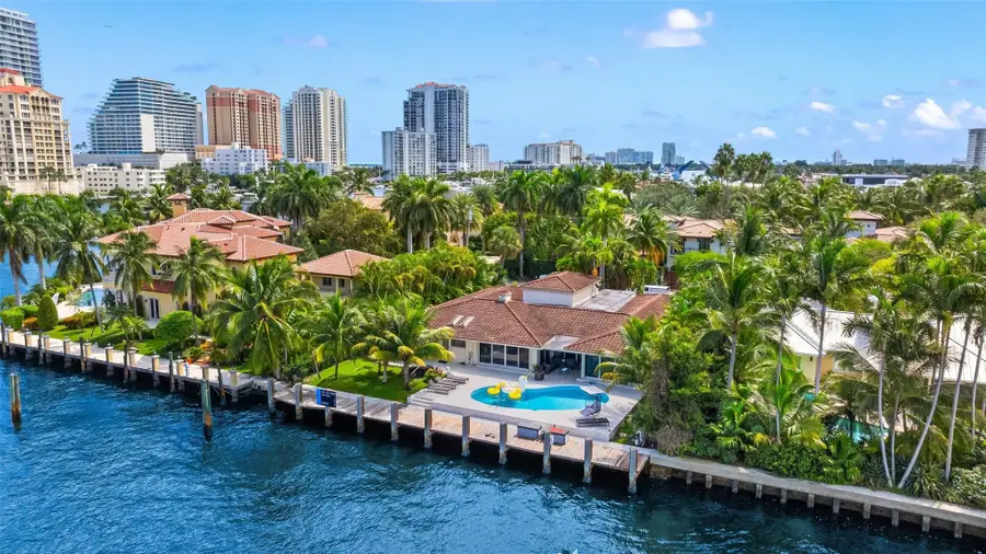 2701 Aqua Vista Boulevard, Fort Lauderdale, FL 33301 - #3