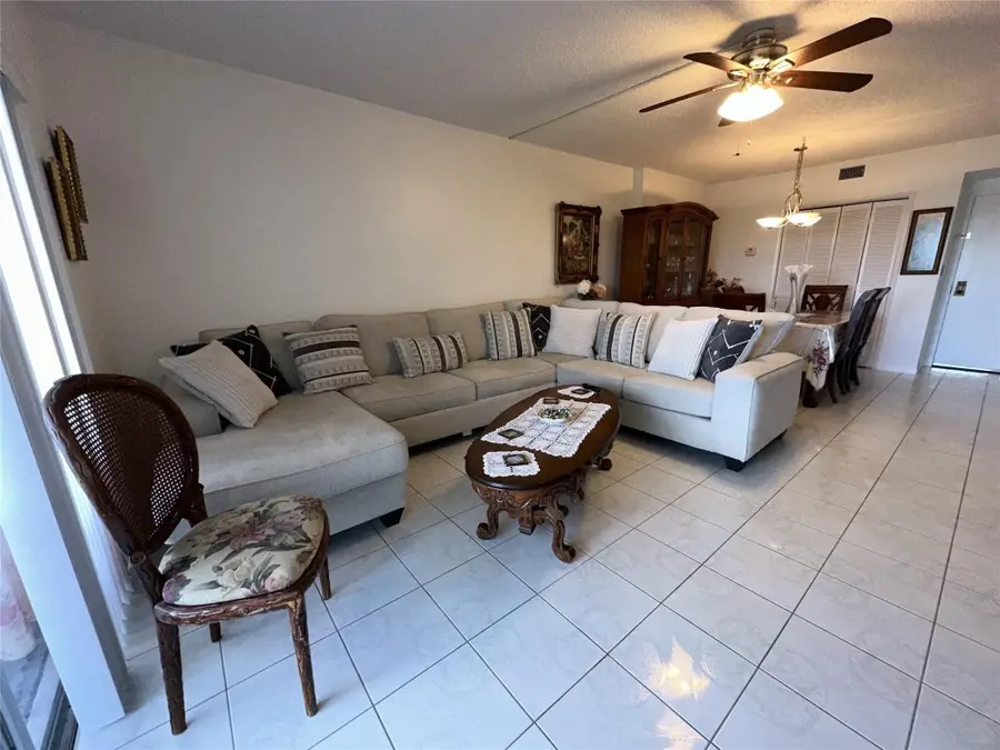 4330 Hillcrest Drive #904, Hollywood, FL 33021 - #2