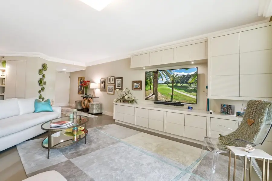 550 SE Mizner Boulevard #B209, Boca Raton, FL 33432 - #2