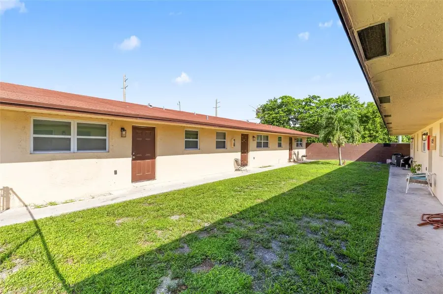 237 NW 12th Court, Pompano Beach, FL 33060 - #3