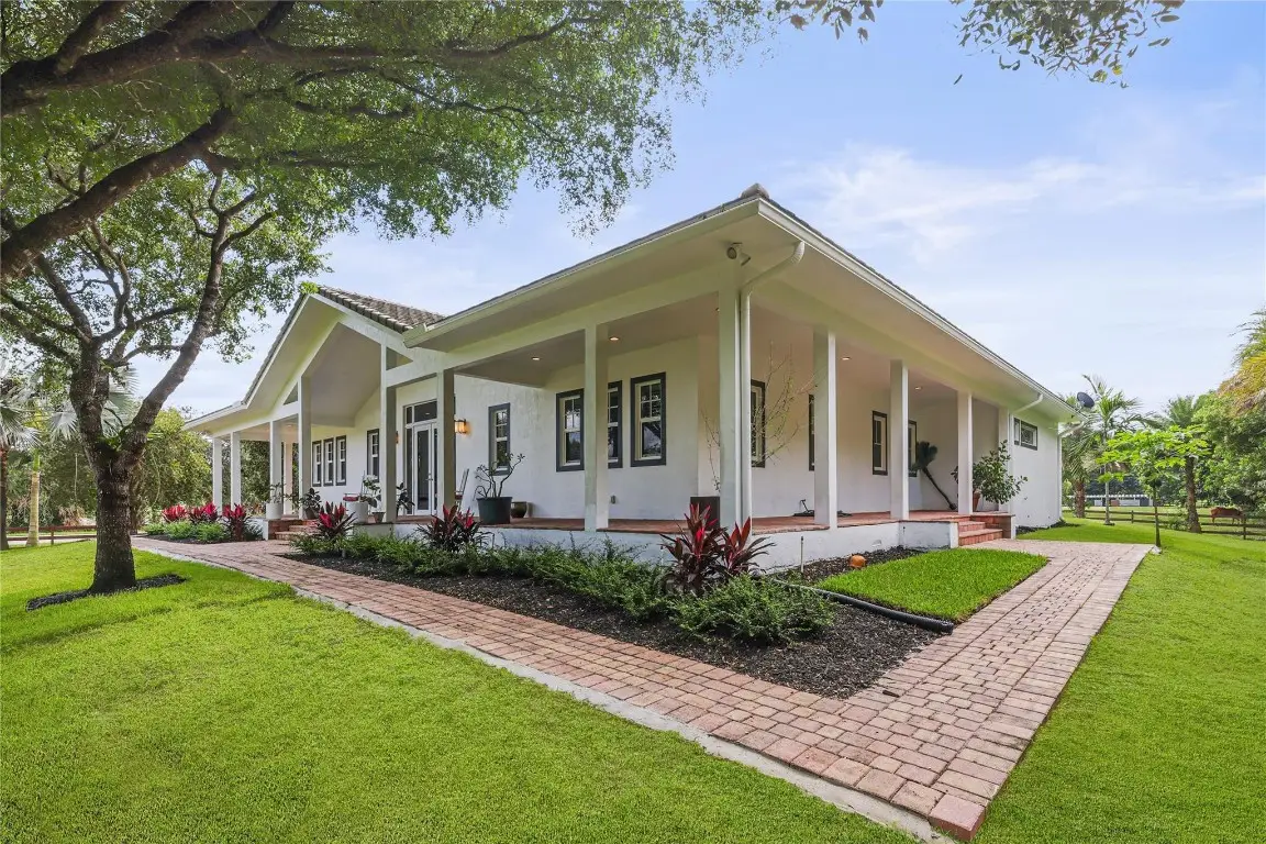 6601 Appaloosa Trail, Southwest Ranches, FL 33330 - #1