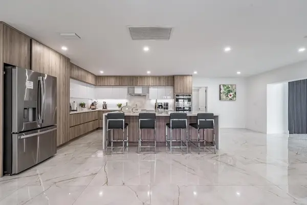 15201 SW 74th Place, Palmetto Bay, FL 33157