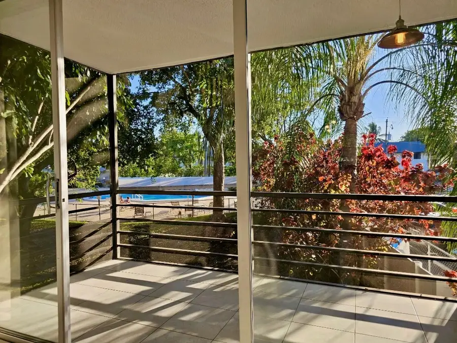 118 NW Royal Park Drive #2E, Oakland Park, FL 33309 - #2