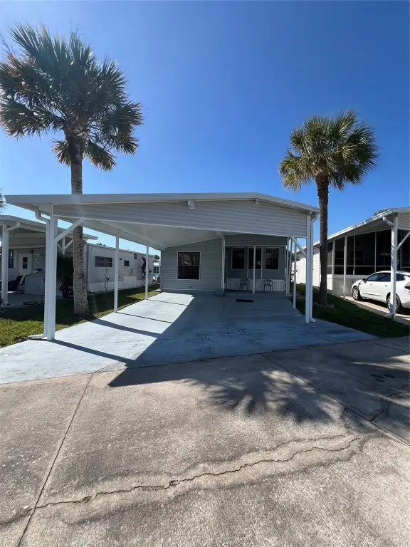 6494 SE 54th Lane, Okeechobee, FL 34974 - #1