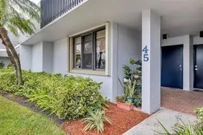 1100 SE 5th Court #45, Pompano Beach, FL 33060