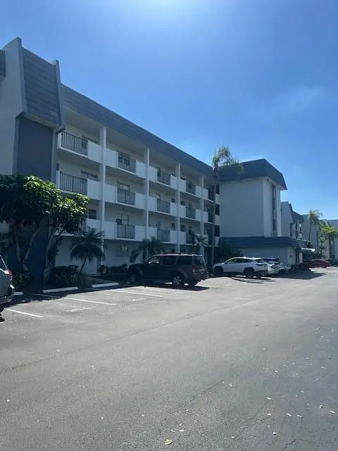 6080 NW 44th Street #205, Lauderhill, FL 33319 - #3