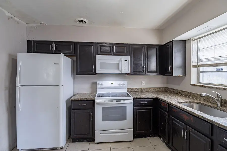 404 NW 5th Avenue, Boynton Beach, FL 33435 - #3