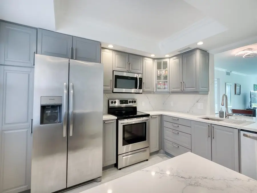 3004 Portofino Isle #B2, Coconut Creek, FL 33066 - #2