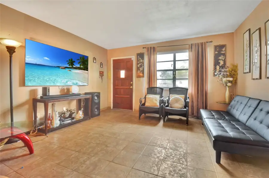 4401 NW 33rd Street, Fort Lauderdale, FL 33319 - #2