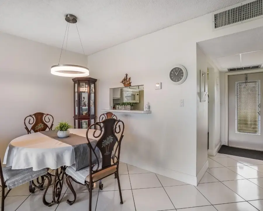 4705 NW 35th Street #411, Lauderdale Lakes, FL 33319 - #3