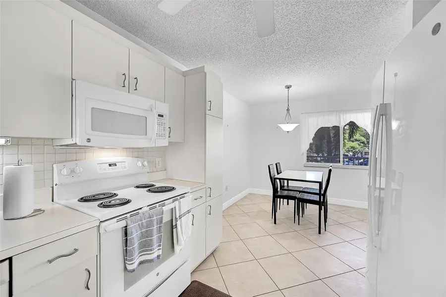 10133 NW 24th Place #205, Sunrise, FL 33322 - #3