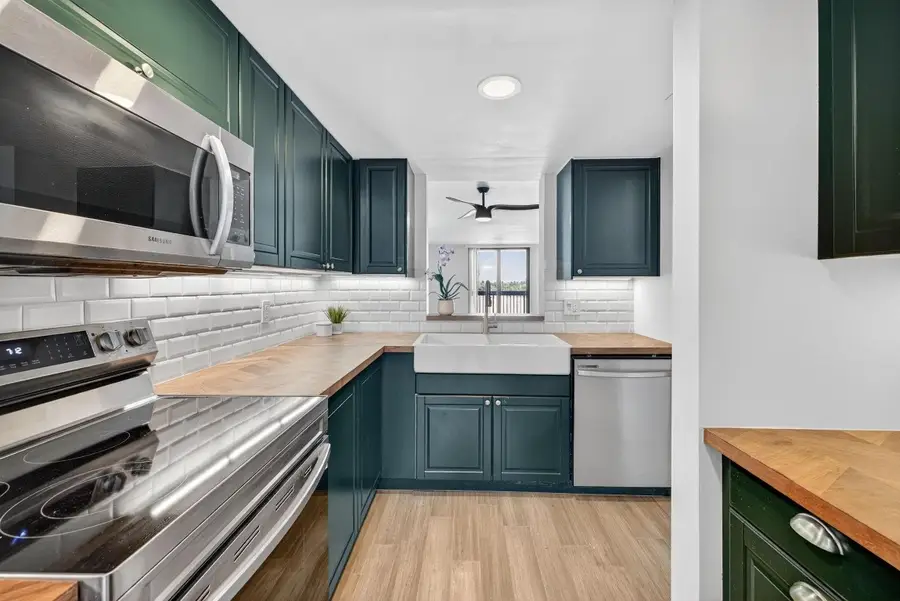 2707 NE 14th St Causeway #401, Pompano Beach, FL 33062 - #3