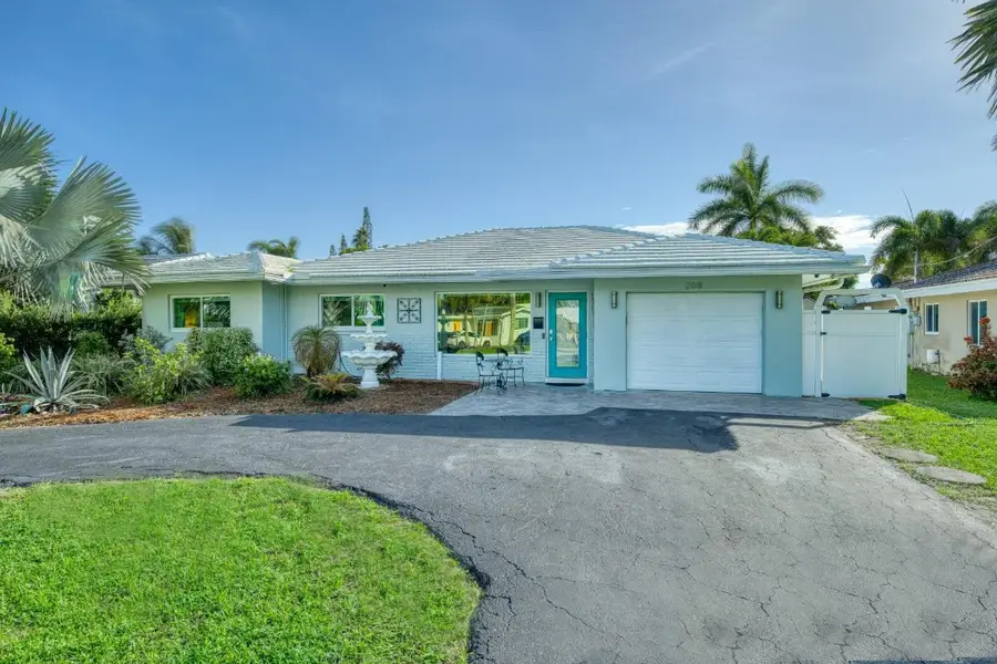 208 NE 30th Street, Wilton Manors, FL 33334 - #3